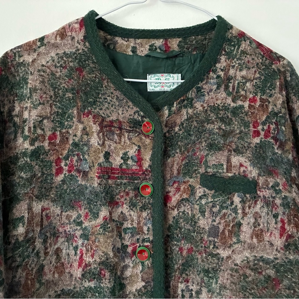 Vintage Green and Red Patterned Women's Jacket - Picture 2 of 4